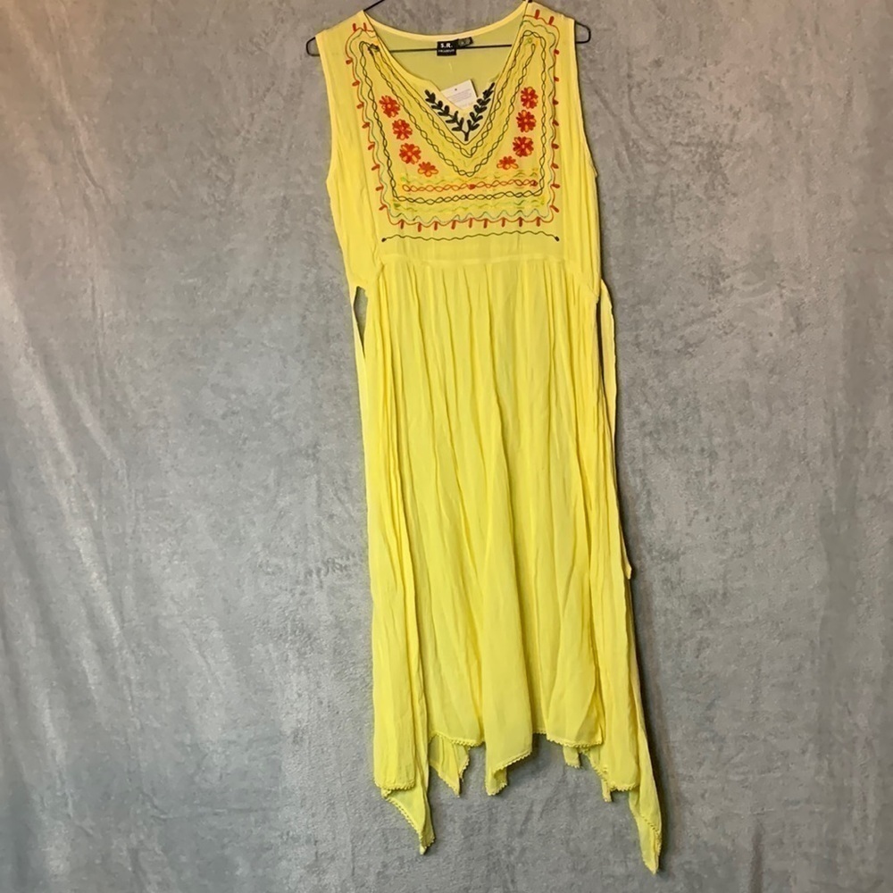 𝅺NWT S.R. Fashions Dress